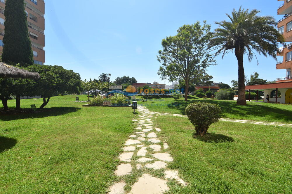 329216 600 XALOC - 07-29 - IB - GAR Studio-Apartment Roses 329216 600 XALOC - 07-29 - IB - GAR Studio-Apartment Roses
