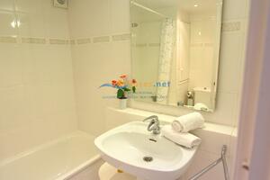 420409 600 LLEVANT 04-09 - NH Apartament  Roses