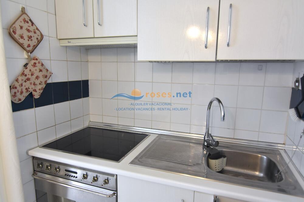 420409 600 LLEVANT 04-09 - NH Apartamento Roses 420409 600 LLEVANT 04-09 - NH Apartamento Roses