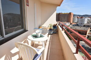 420409 600 LLEVANT 04-09 - NH Apartament  Roses