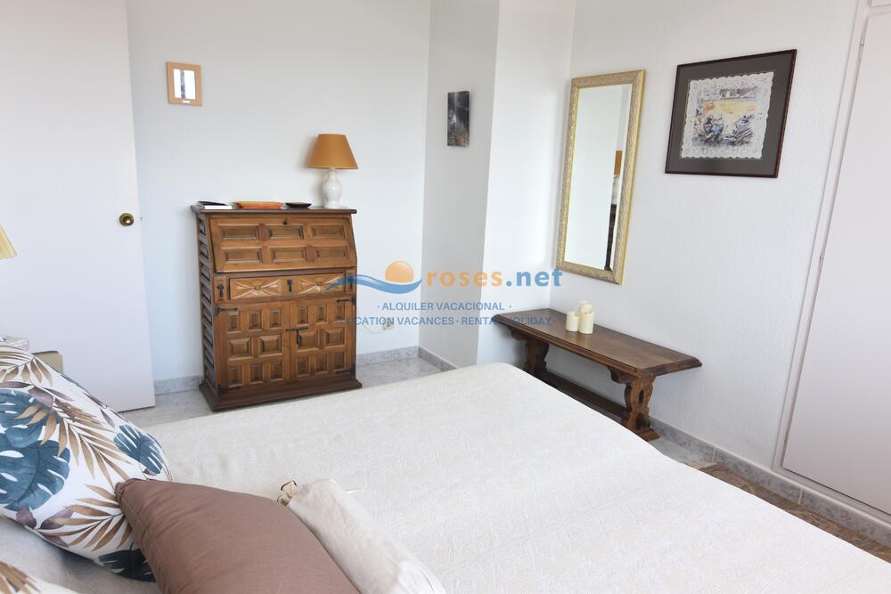 420409 600 LLEVANT 04-09 - NH Apartamento Roses 420409 600 LLEVANT 04-09 - NH Apartamento Roses
