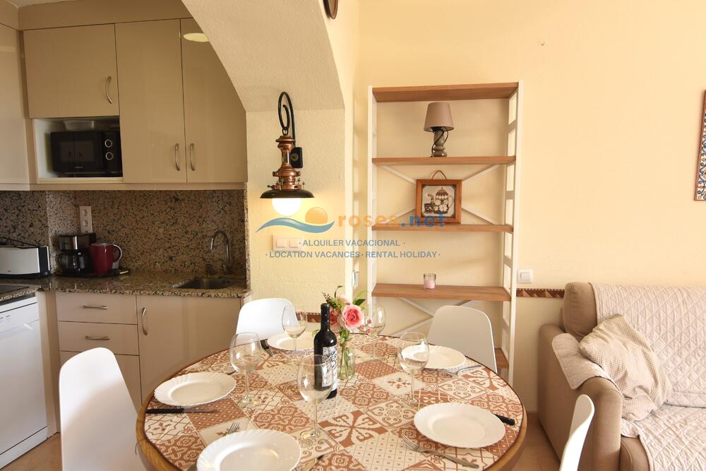 420221 600 TRAMUNTANA - 02-21 - TR42 Apartamento Roses 420221 600 TRAMUNTANA - 02-21 - TR42 Apartamento Roses