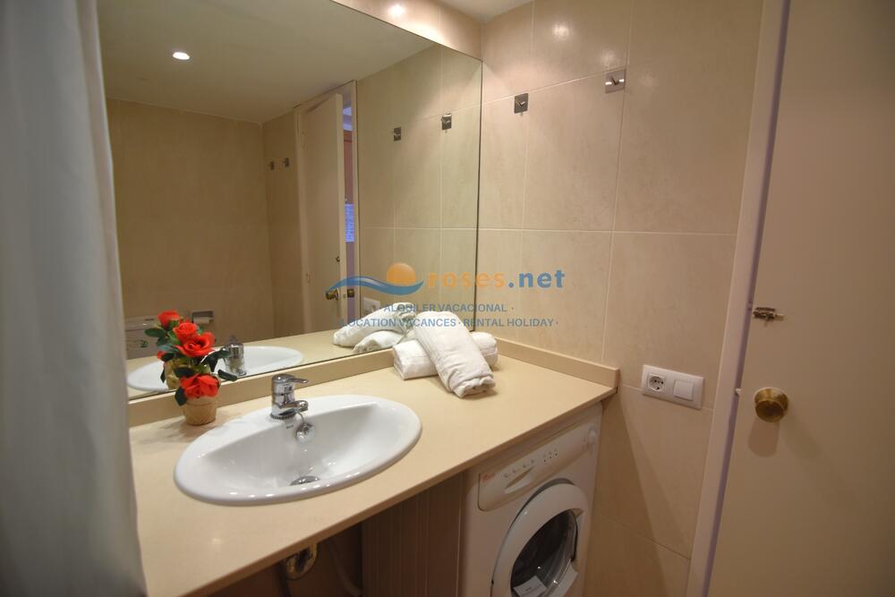 420406 600 LLEVANT 04-06 A - TR42 Studio-Apartment Roses 420406 600 LLEVANT 04-06 A - TR42 Studio-Apartment Roses
