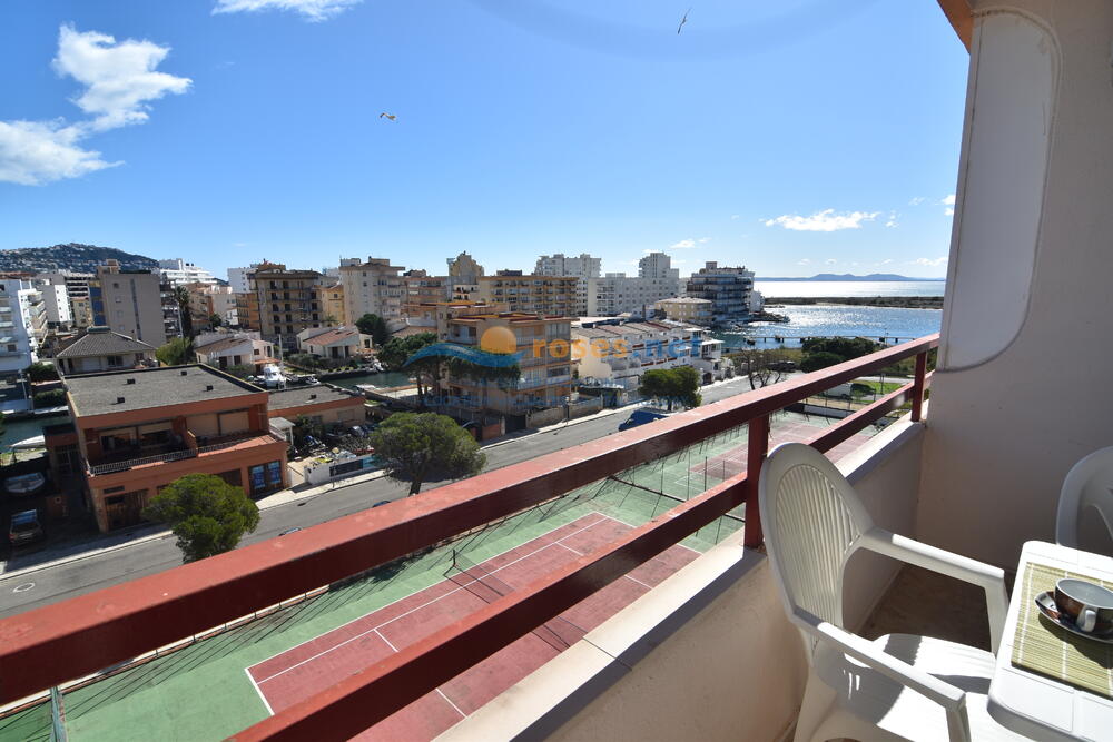 420407 600 LLEVANT 04-06 B - TR42 Studio-Apartment Roses 420407 600 LLEVANT 04-06 B - TR42 Studio-Apartment Roses