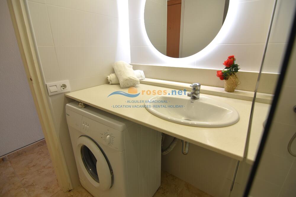 420407 600 LLEVANT 04-06 B - TR42 Studio-Apartment Roses 420407 600 LLEVANT 04-06 B - TR42 Studio-Apartment Roses
