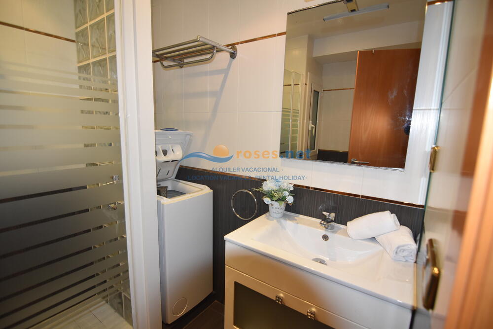 420539 600 XALOC 05-39 - TR42 Studio-Apartment Roses 420539 600 XALOC 05-39 - TR42 Studio-Apartment Roses