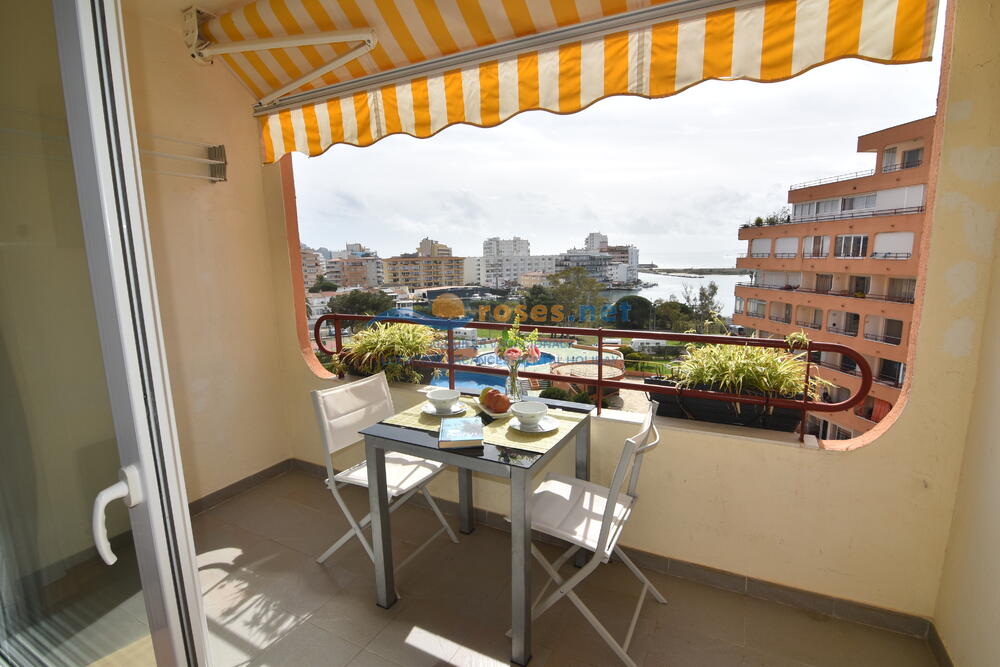 420539 600 XALOC 05-39 - TR42 Studio-Apartment Roses 420539 600 XALOC 05-39 - TR42 Studio-Apartment Roses