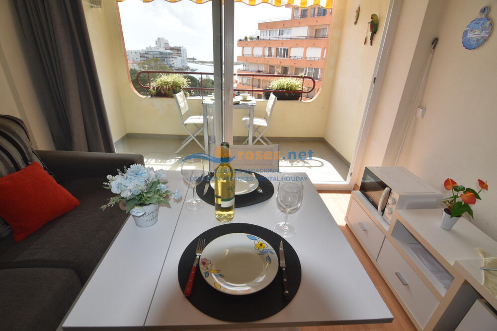 420539 600 XALOC 05-39 - TR42 Studio-Apartment Roses 420539 600 XALOC 05-39 - TR42 Studio-Apartment Roses