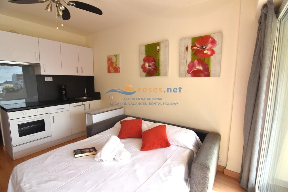 420539 600 XALOC 05-39 - TR42 Studio-Apartment Roses 420539 600 XALOC 05-39 - TR42 Studio-Apartment Roses