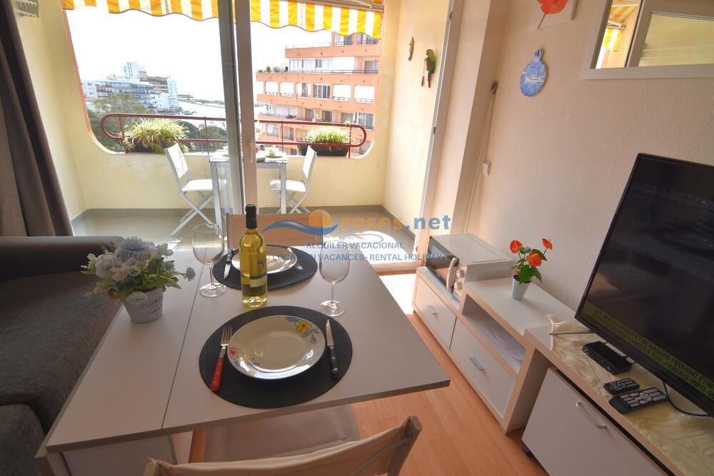 420539 600 XALOC 05-39 - TR42 Studio-Apartment Roses 420539 600 XALOC 05-39 - TR42 Studio-Apartment Roses