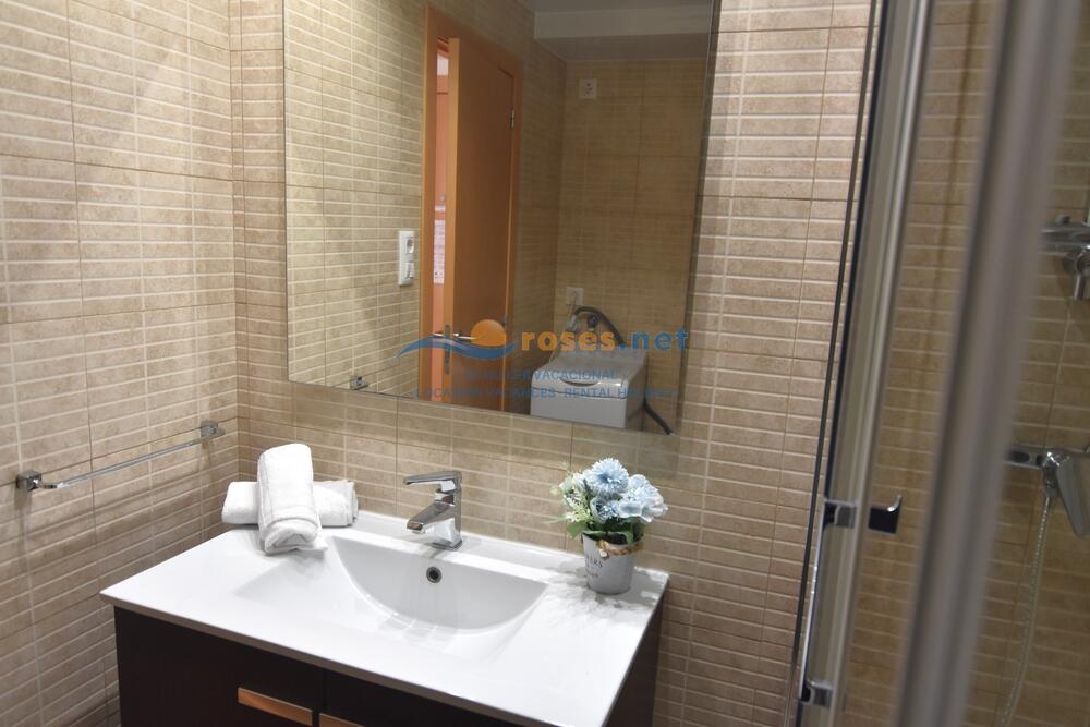 420140 600 GARBI 01-40 - TR42 Studio-Apartment Roses 420140 600 GARBI 01-40 - TR42 Studio-Apartment Roses