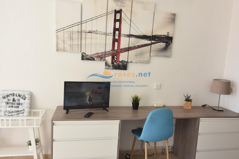 600837 600 XALOC - 08-37 - TR42 Studio-Apartment Roses 600837 600 XALOC - 08-37 - TR42 Studio-Apartment Roses