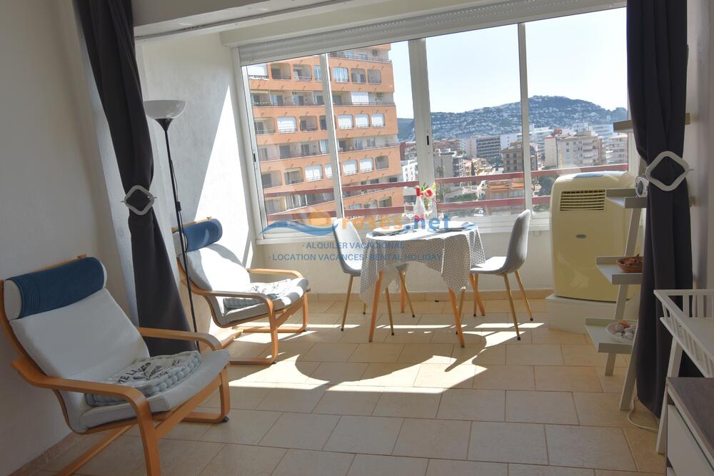 600837 600 XALOC - 08-37 - TR42 Studio-Apartment Roses 600837 600 XALOC - 08-37 - TR42 Studio-Apartment Roses