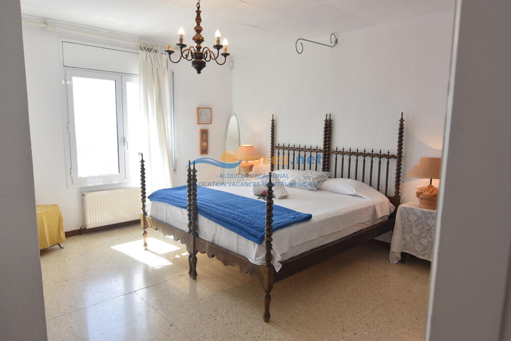 991416 MAS FUMATS SCHNELL Villa privée / Villa Roses 991416 MAS FUMATS SCHNELL Villa privée / Villa Roses