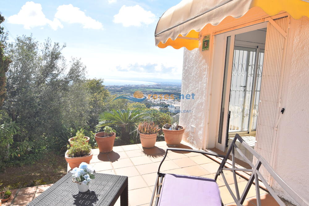 991416 MAS FUMATS SCHNELL Villa privée / Villa Roses 991416 MAS FUMATS SCHNELL Villa privée / Villa Roses