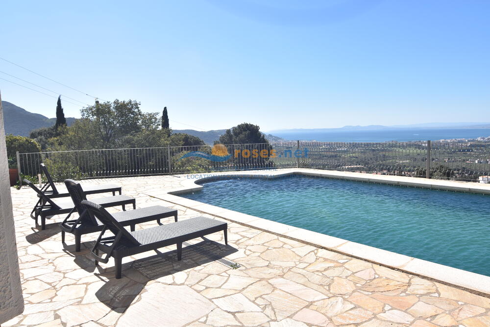 991416 CASA MAS FUMATS SCHNELL Villa privée / Villa Roses 991416 CASA MAS FUMATS SCHNELL Villa privée / Villa Roses