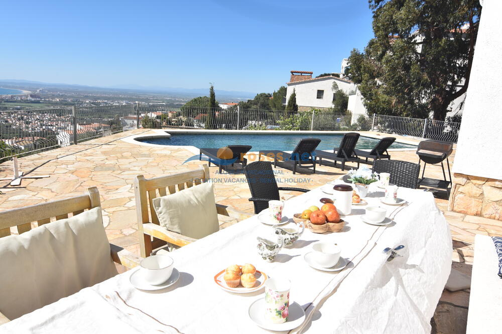 991416 CASA MAS FUMATS SCHNELL Villa privée / Villa Roses 991416 CASA MAS FUMATS SCHNELL Villa privée / Villa Roses