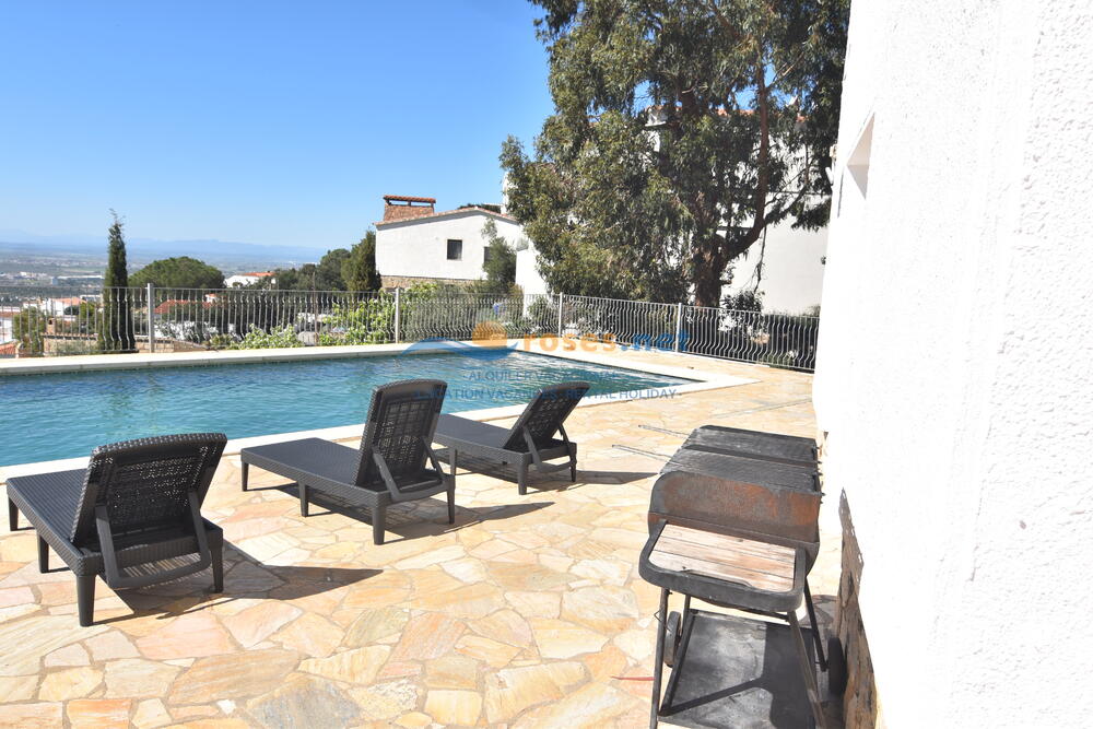 991416 CASA MAS FUMATS SCHNELL Villa privée / Villa Roses 991416 CASA MAS FUMATS SCHNELL Villa privée / Villa Roses