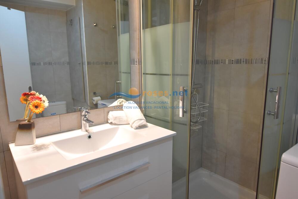 420534 600 XALOC - 05-34 - TR42 Studio-Apartment Roses 420534 600 XALOC - 05-34 - TR42 Studio-Apartment Roses