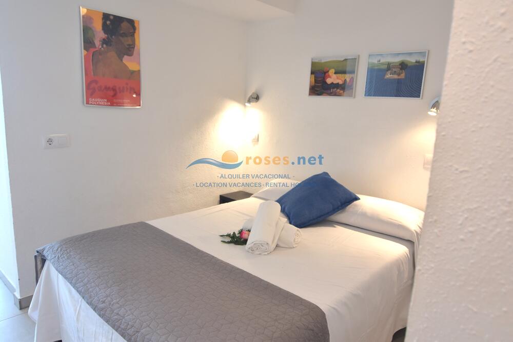 420534 600 XALOC - 05-34 - TR42 Studio-Apartment Roses 420534 600 XALOC - 05-34 - TR42 Studio-Apartment Roses