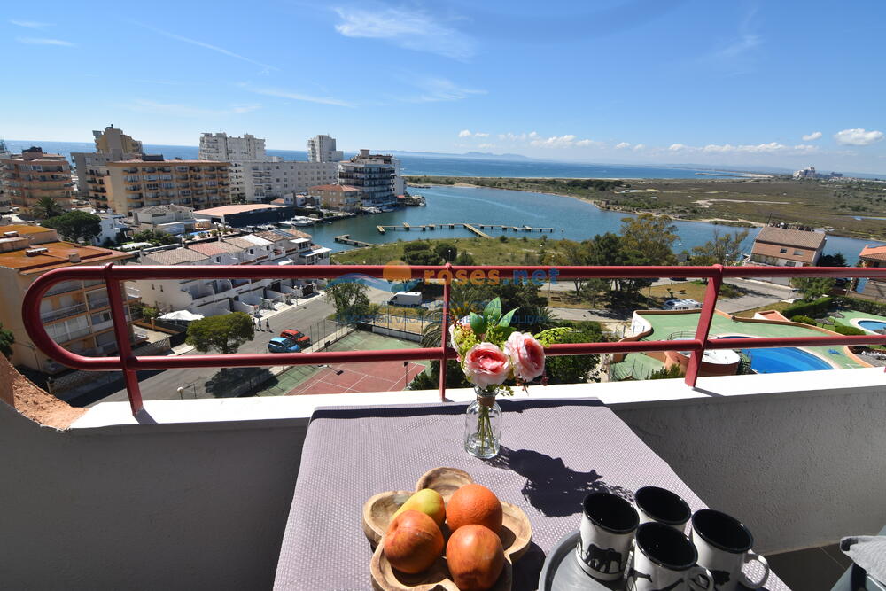420710 600 LLEVANT 07-10 - TR42 - NHT Apartment Roses 420710 600 LLEVANT 07-10 - TR42 - NHT Apartment Roses