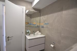 420710 600 LLEVANT 07-10 - TR42 - NHT Apartment  Roses