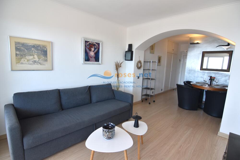 420710 600 LLEVANT 07-10 - TR42 - NHT Apartment Roses 420710 600 LLEVANT 07-10 - TR42 - NHT Apartment Roses