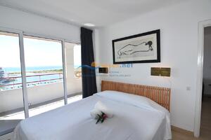 420710 600 LLEVANT 07-10 - TR42 - NHT Apartment  Roses