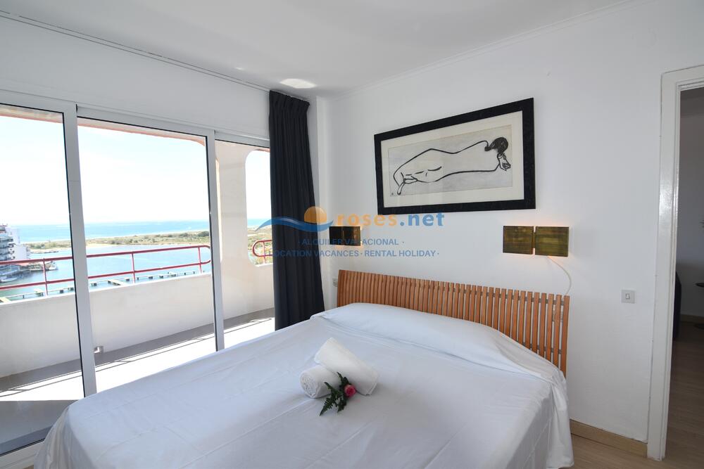 420710 600 LLEVANT 07-10 - TR42 - NHT Apartment Roses 420710 600 LLEVANT 07-10 - TR42 - NHT Apartment Roses