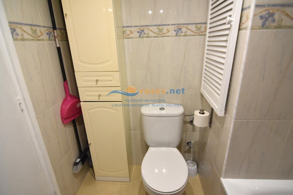 420432 600 XALOC - 04-32 - A - TR42 Studio-Apartment Roses 420432 600 XALOC - 04-32 - A - TR42 Studio-Apartment Roses
