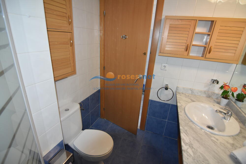 370307 PORT CANIGO II 429 Apartment Roses 370307 PORT CANIGO II 429 Apartment Roses