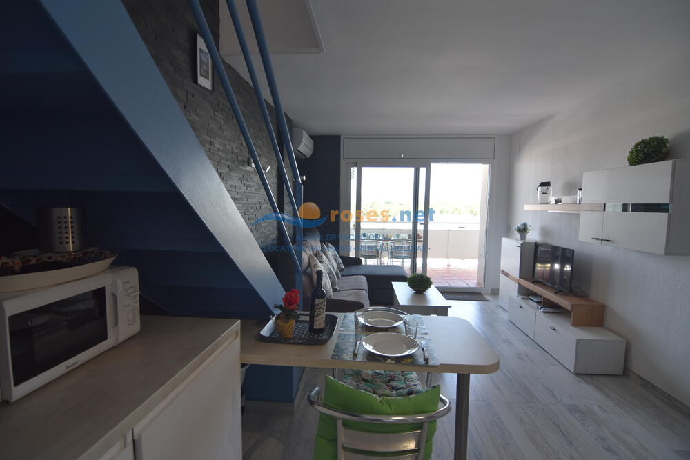 370307 PORT CANIGO II 429 Apartment Roses 370307 PORT CANIGO II 429 Apartment Roses