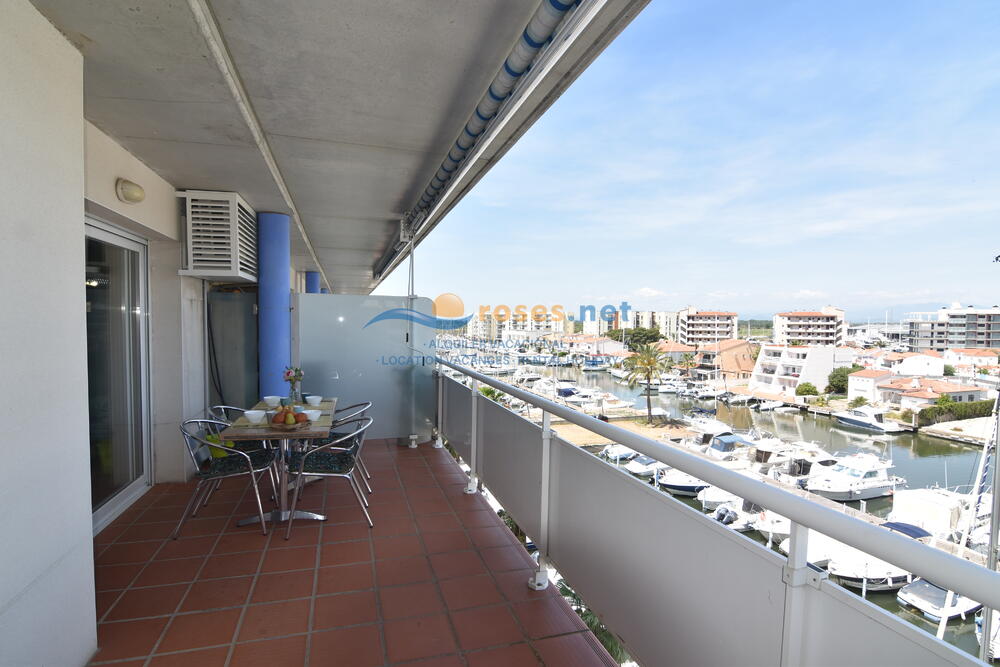 370307 PORT CANIGO II 429 Apartment Roses 370307 PORT CANIGO II 429 Apartment Roses