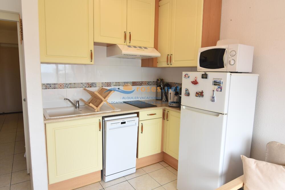 420531 600 XALOC - 05-31 TR42 NHT Studio-Apartment Roses 420531 600 XALOC - 05-31 TR42 NHT Studio-Apartment Roses