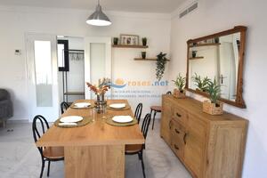 462030 RONDA MIQUEL Apartamento  Roses