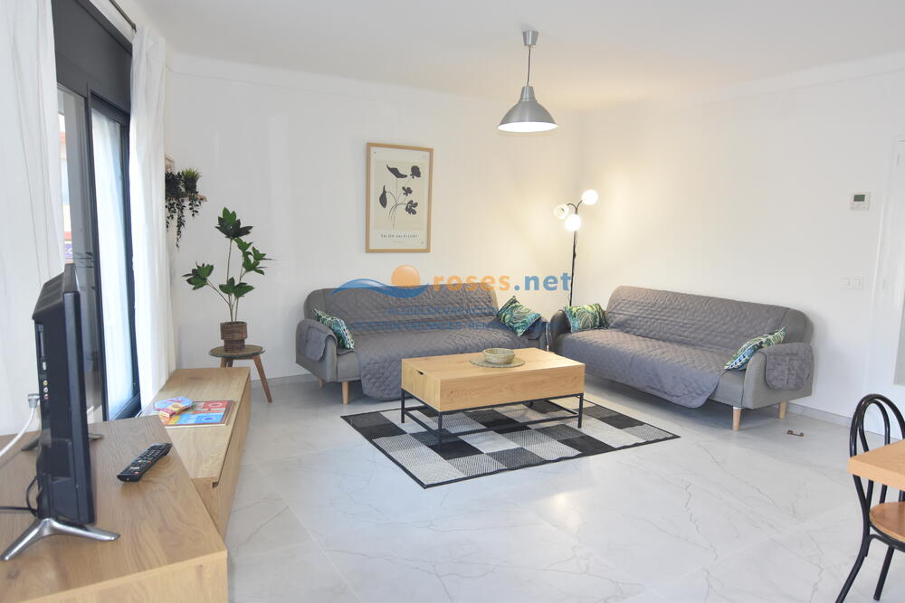 462030 RONDA MIQUEL Apartamento Roses 462030 RONDA MIQUEL Apartamento Roses