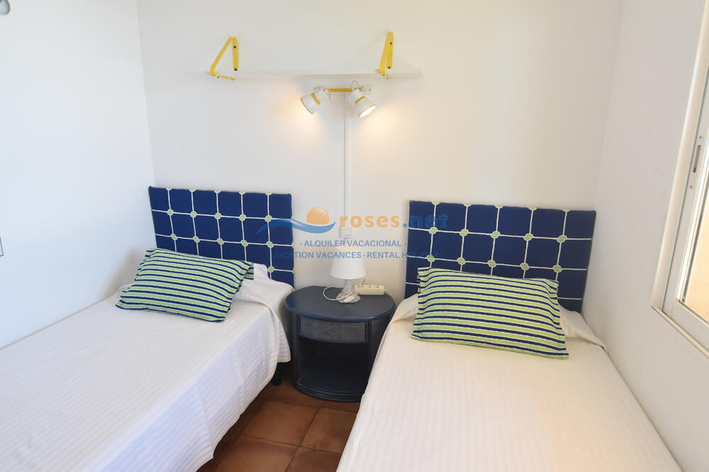 562030 ALMADRAVA CASA VELAZQUEZ - NHT Apartment  roses