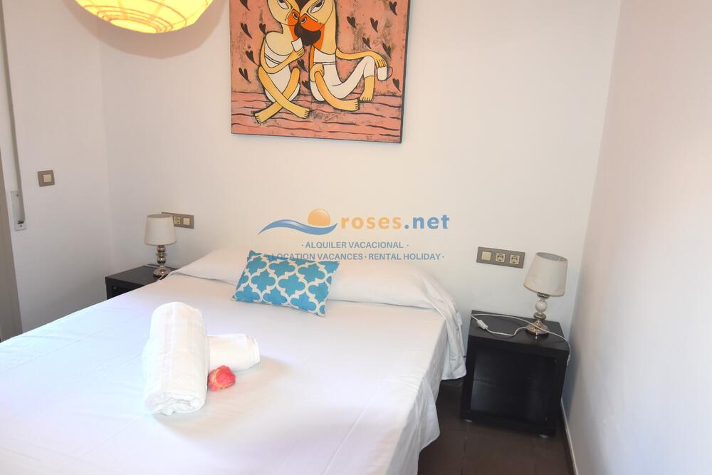 603022 LLUIS COMPANYS 1-2 Apartment Roses 603022 LLUIS COMPANYS 1-2 Apartment Roses