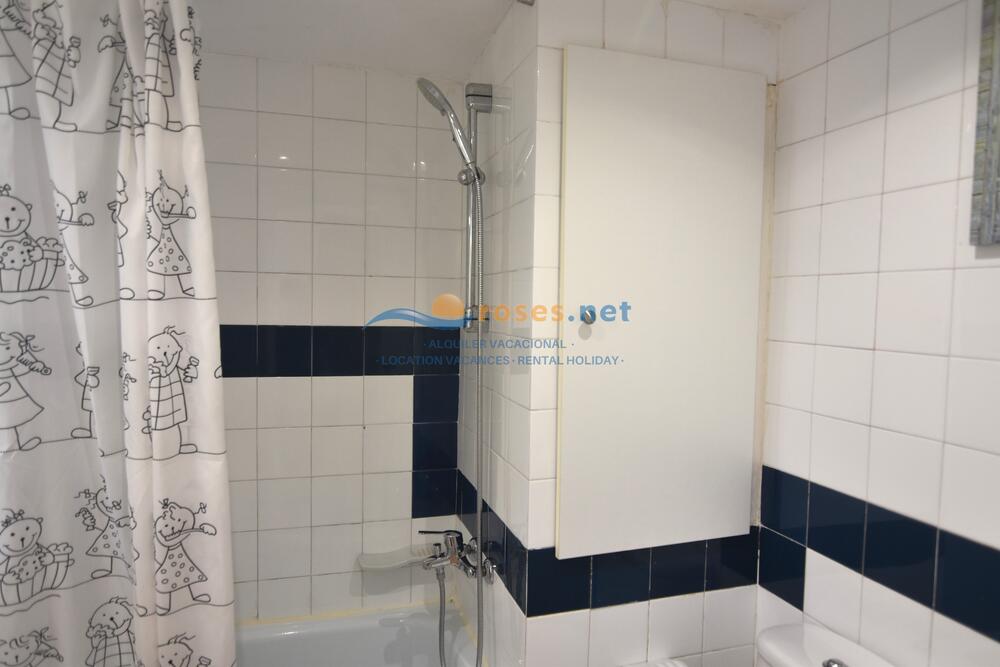 162080 600 XALOC - 03-36 - TR42 Studio-Apartment Roses 162080 600 XALOC - 03-36 - TR42 Studio-Apartment Roses