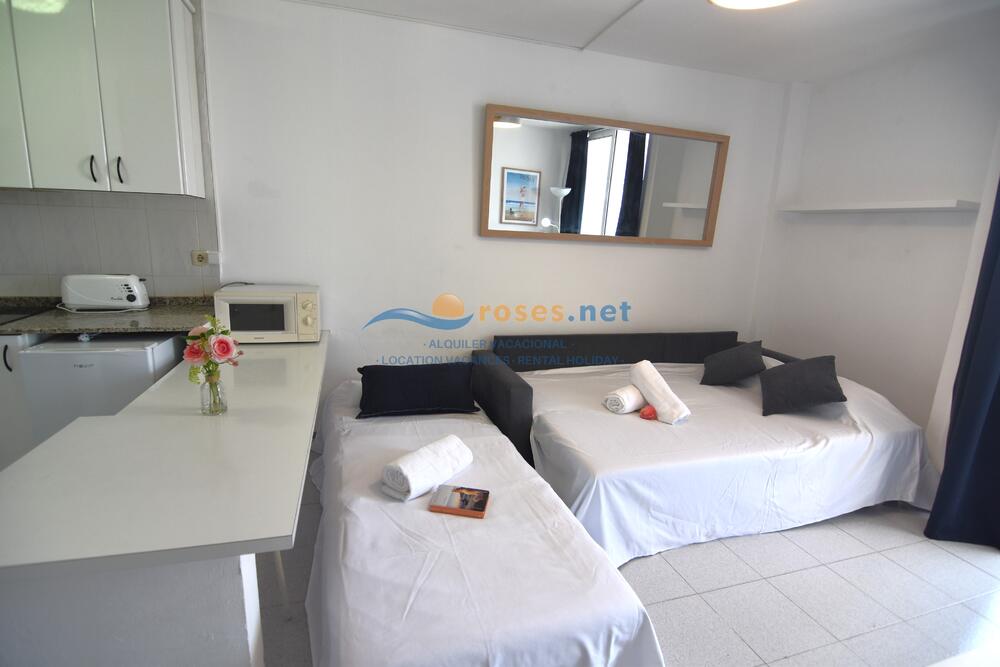 323040 SYMAR BAJO Studio-Apartment Costa Brava Roses 323040 SYMAR BAJO Studio-Apartment Costa Brava Roses