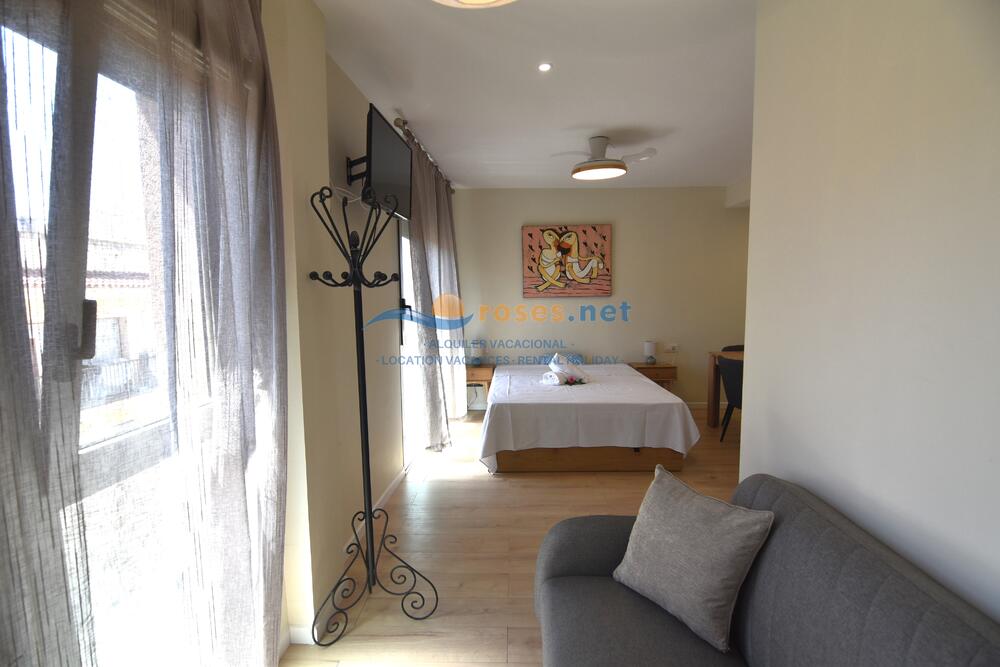 120298 LLUIS COMPANYS STUDIO Apartamento Roses 120298 LLUIS COMPANYS STUDIO Apartamento Roses