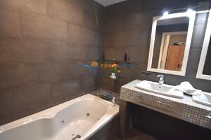 120298 LLUIS COMPANYS STUDIO Apartment  Roses