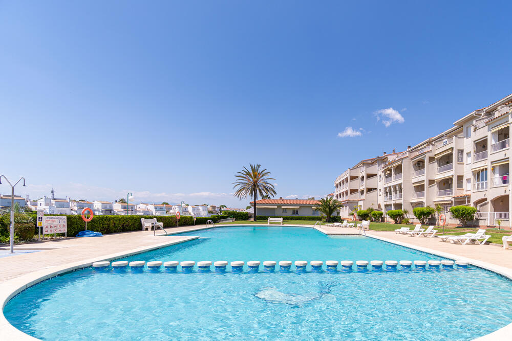 1009 Apartamento para 4 personas vista al lago Apartamento Lago San Maurice Empuriabrava