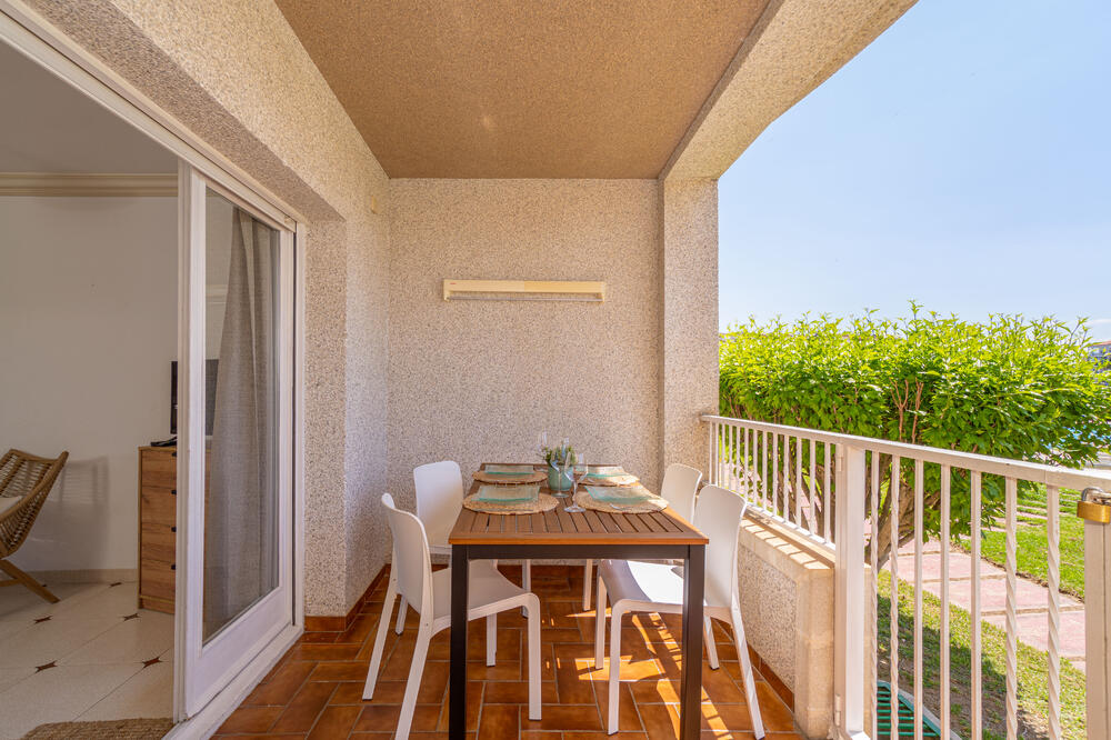 1009 Apartamento para 4 personas vista al lago Apartamento Lago San Maurice Empuriabrava