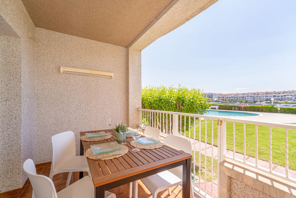 1009 Apartamento para 4 personas vista al lago Apartamento Lago San Maurice Empuriabrava