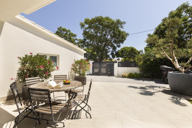 2016 Villa moderna al canal y piscina para 8 personas Casa aislada / Villa Noguera Castelló d'Empúries
