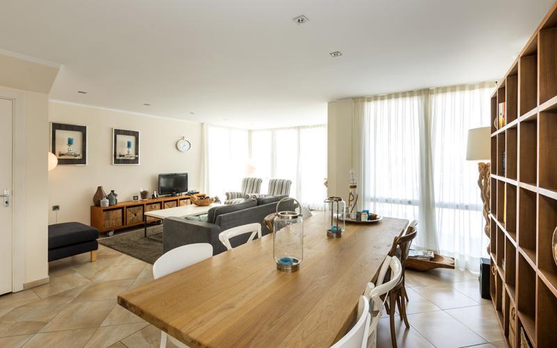 2016 Villa moderna al canal y piscina para 8 personas Casa aislada / Villa Noguera Castelló d'Empúries