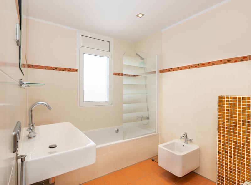 2016 Villa moderna al canal y piscina para 8 personas Casa aislada / Villa Noguera Castelló d'Empúries