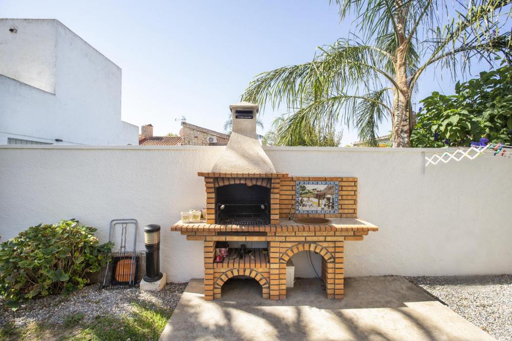 2019 Casa con 3 dormitorios y piscina Casa aislada / Villa Alberes Empuriabrava