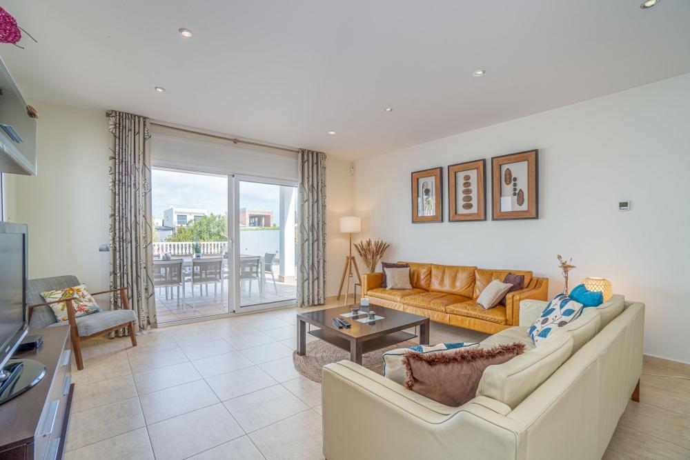 2024 Villa al canal con 4 dormitorios , piscina y amarre Casa aislada / Villa Ebre Empuriabrava